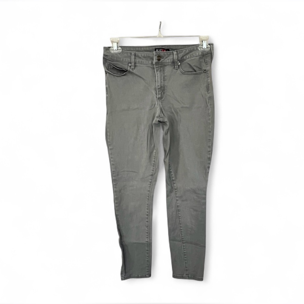 JustFab Women’s Gray Skinny Jeans